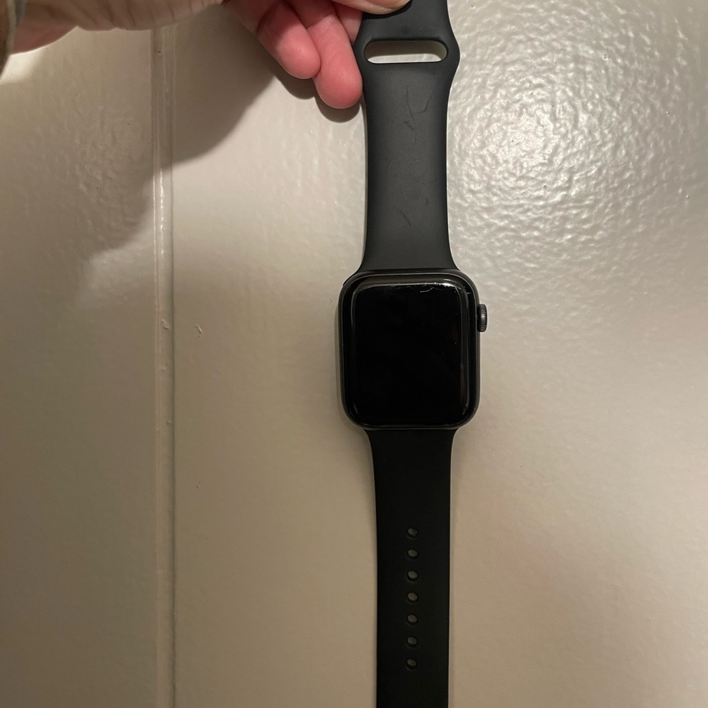 Used Apple Watch Series 6 wifi 44mm